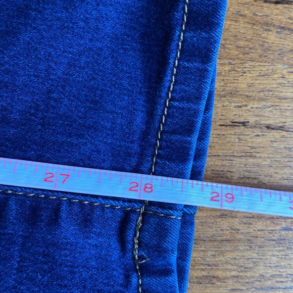 Hailey Jeggings - Picture 8 of 8